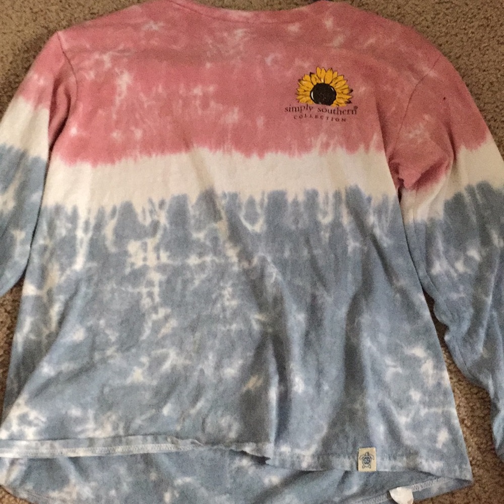 Tyedye long sleeve shirt//simply southern